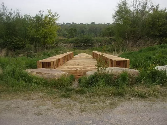 Fabrication et pose de ponton en bois, Clermont-Ferrand, AC Charpente